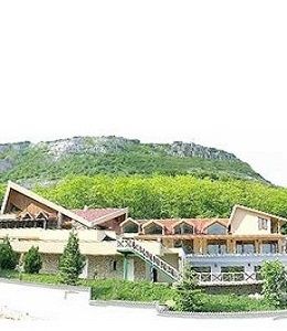 Комплекс и SPA център "Бохеми"