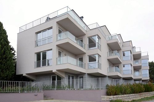 Resort building "Kiparisite"