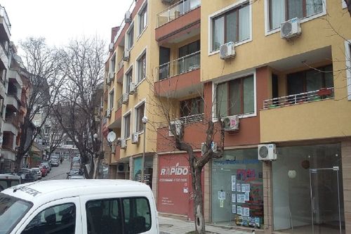 Жилищна сграда "Платиниум"